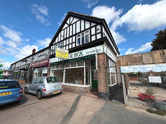 2 Bedroom Flat To Rent In Long Lane, Bexleyheath, DA7