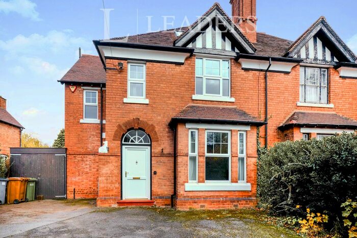 4 Bedroom Detached House To Rent In Chester Road, Castle Bromwich, B36