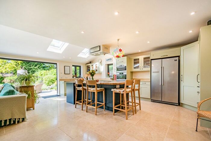 6 Bedroom Detached House To Rent In St. Mary Bourne, Andover, SP11