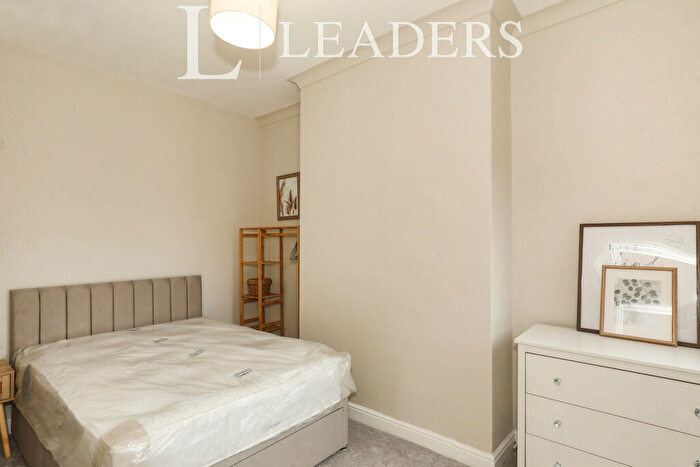 1 Bedroom Semi-Detached House To Rent In Room Ford Lane, CW1