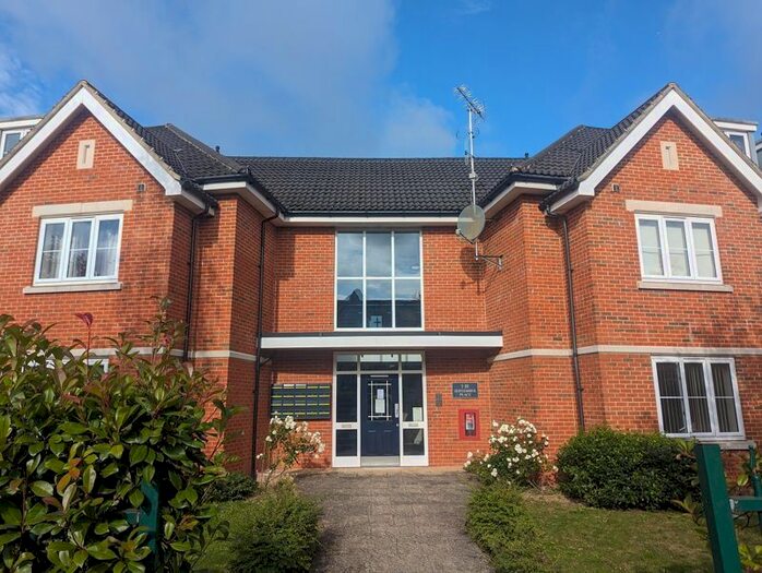 2 Bedroom Flat To Rent In Headstone Lane, Harrow, HA2