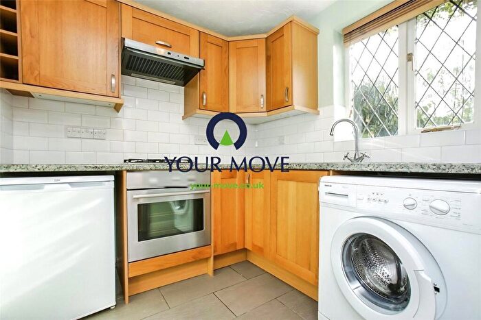 1 Bedroom House To Rent In Chiddingstone Close, Sutton, Surrey, SM2