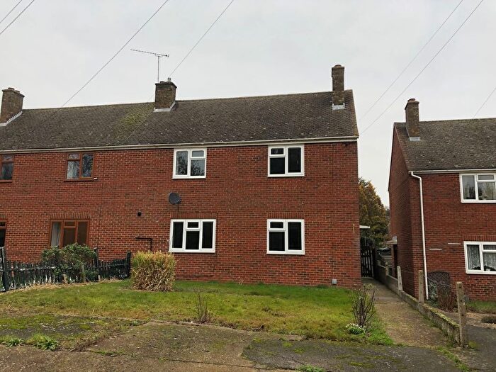 3 Bedroom Semi Detached House For Sale In The Elms, Deerton Street, Teynham, Sittingbourne, Kent, ME9