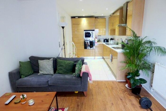 1 Bedroom Flat To Rent In William Beveridge House, Vernon Road, London, E3