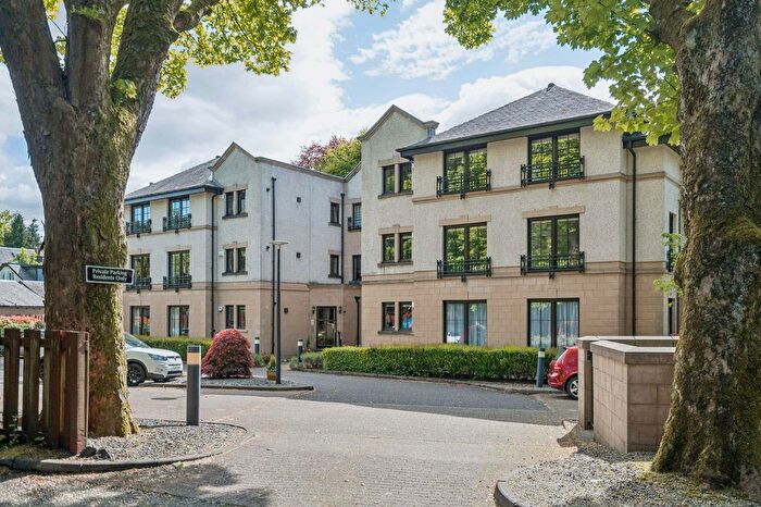 2 Bedroom Flat For Sale In Flat, West Chapleton Avenue, Bearsden, G61