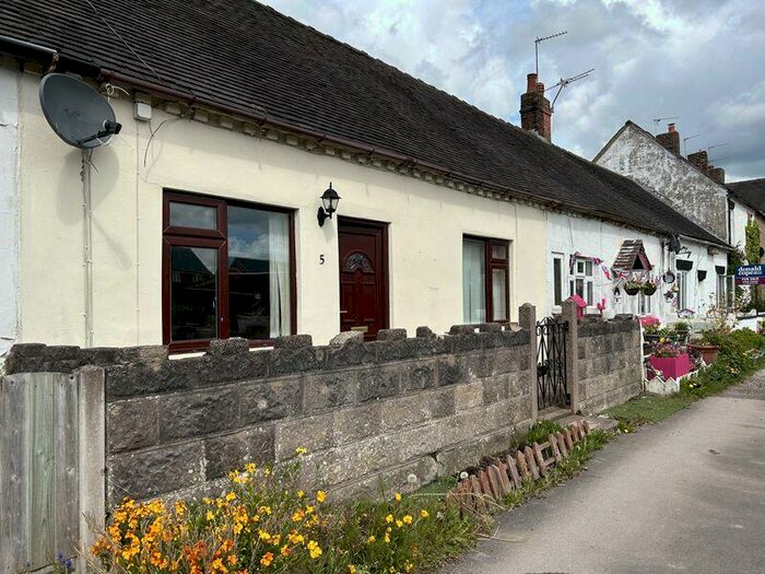 2 Bedroom Bungalow To Rent In , Woodhead Yard, Cheadle, ST10
