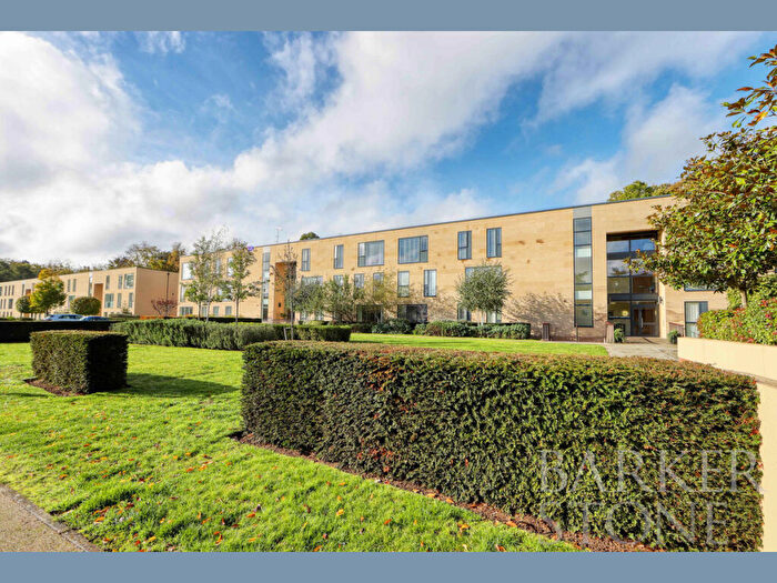 3 Bedroom Apartment For Sale In Cliveden Gages, Taplow, SL6