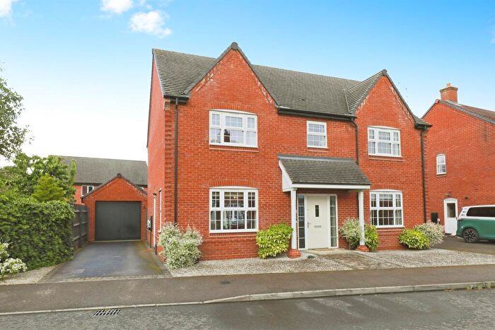 4 Bedroom Detached House For Sale In Gardiner Road, Kineton, Warwick, CV35