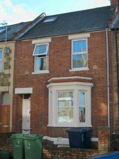 6 Bedroom House To Rent In Bullingdon Road Oxford, OX4