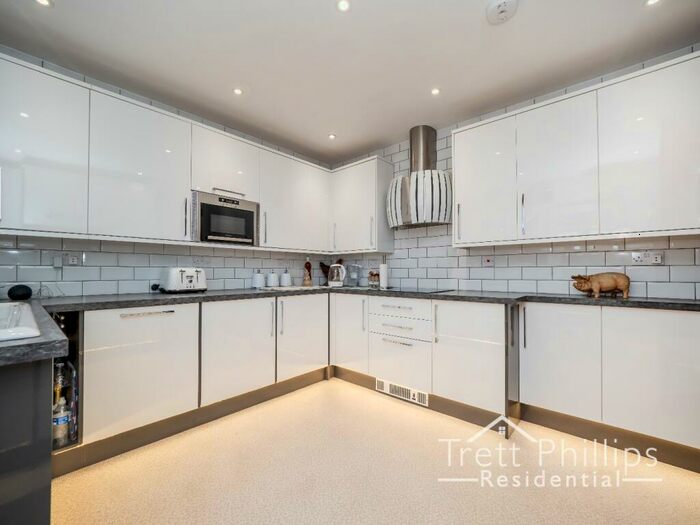 3 Bedroom Bungalow For Sale In Bromholme Close, Bacton, Norwich, Norfolk, NR12