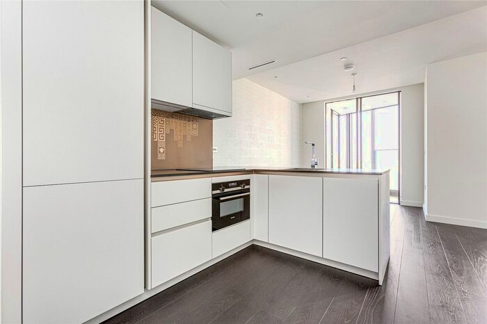 1 Bedroom Flat To Rent In Bondway, London, SW8