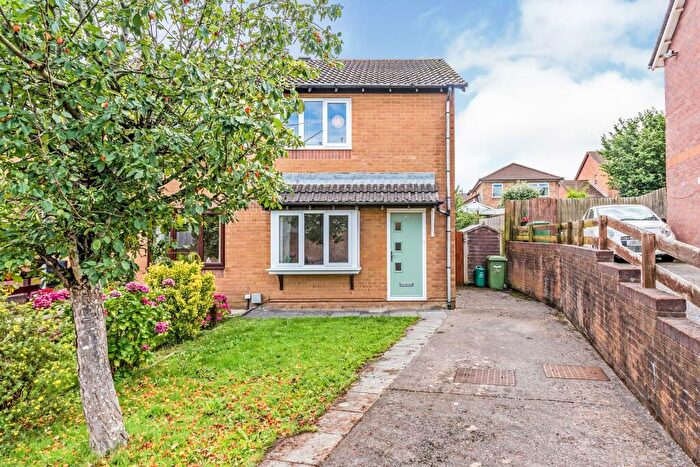 2 Bedroom House To Rent In Ffordd Trecastell, Llanharry, Pontyclun, CF72