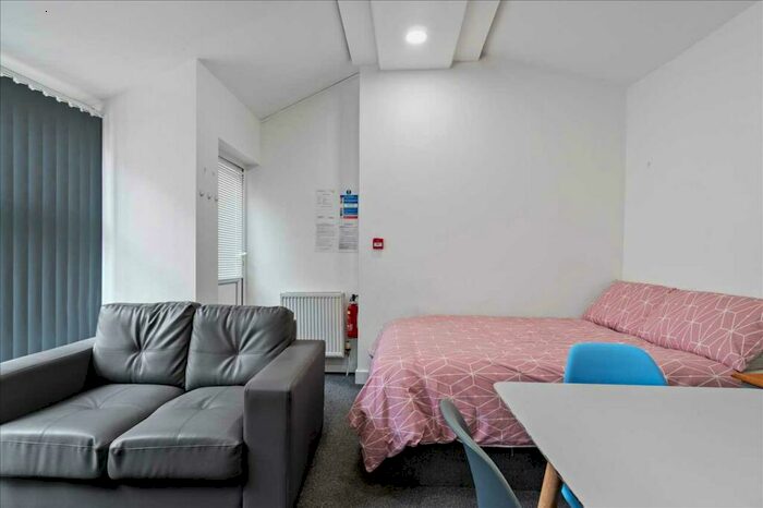 1 Bedroom Apartment To Rent In North Road East, Plymouth, PL4