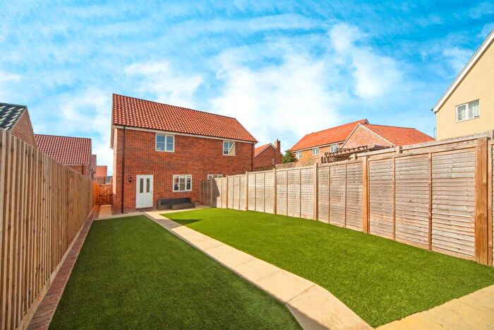 2 Bedroom Semi-Detached House For Sale In How Walk, Onehouse, Stowmarket, IP14