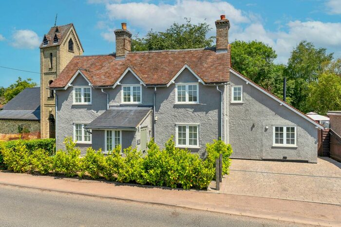 2 Bedroom Detached House For Sale In Chapel Cottage, Pipers Close, Fowlmere, SG8