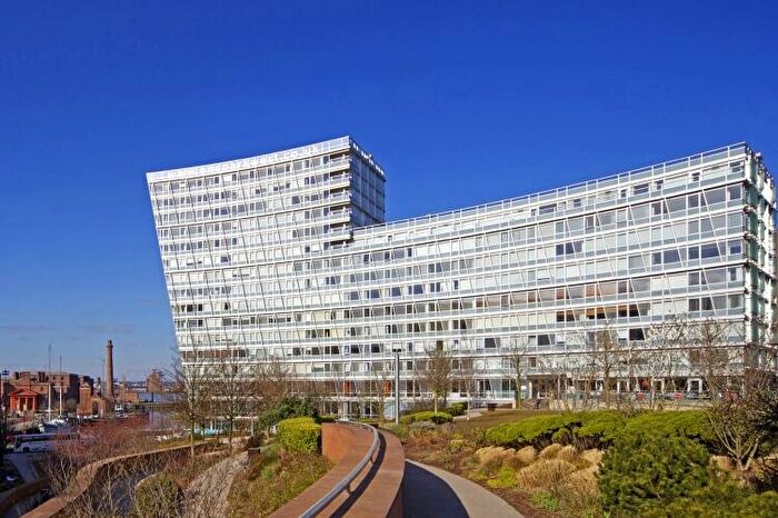 3 Bedroom Apartment For Sale In Strand Street Liverpool, L1