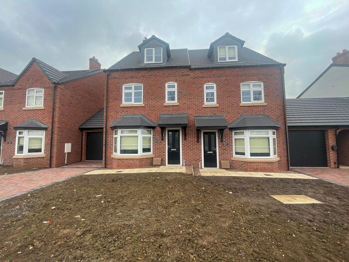 3 Bedroom Semi-Detached House To Rent In Brightside House, Lutterworth Road, Leicester, LE8