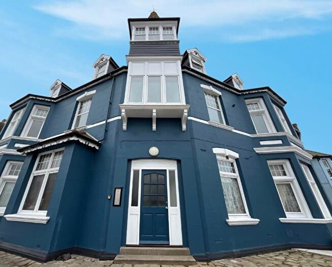 2 Bedroom Flat To Rent In Bexhill Road, St Leonards-On-Sea, TN38