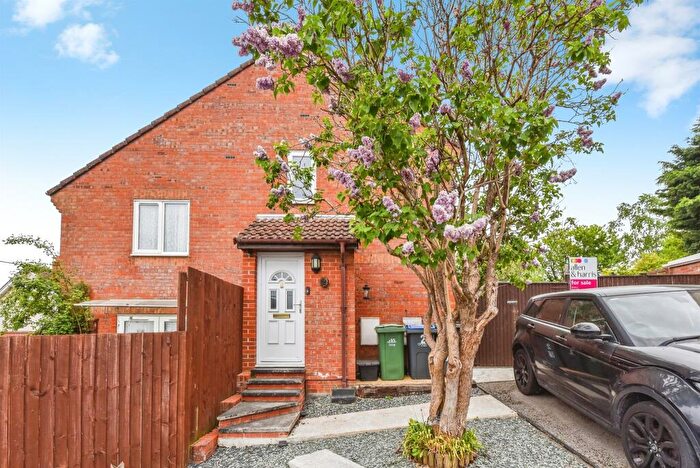 1 Bedroom Semi Detached House For Sale In Penny Farthing Row, Westbury, BA13
