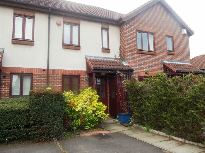 2 Bedroom Terraced House To Rent In Merino Close, London, E11