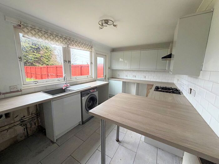 3 Bedroom Semi Detached House For Sale In Eskdale Avenue, Dundee, DD3