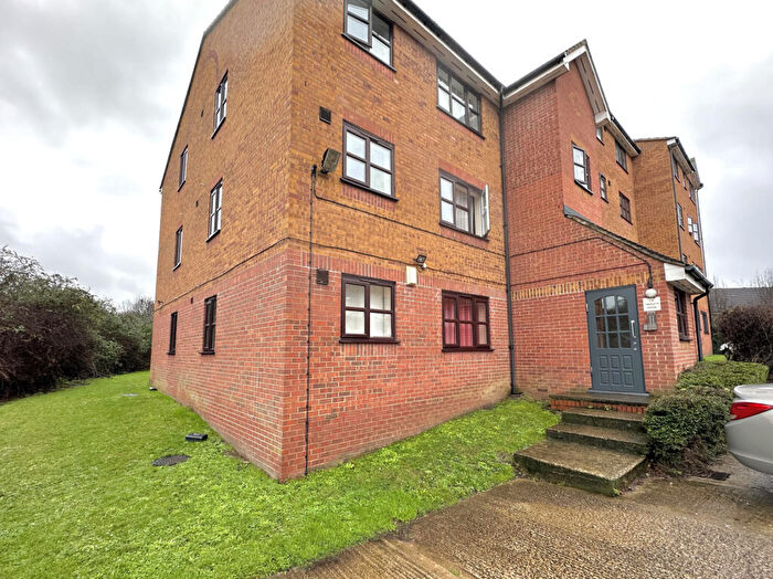 Studio To Rent In John Williams Close, London, SE14