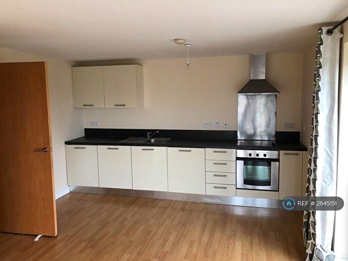 2 Bedroom Flat To Rent In Stewartby Avenue, Hampton Vale, Peterborough, PE7