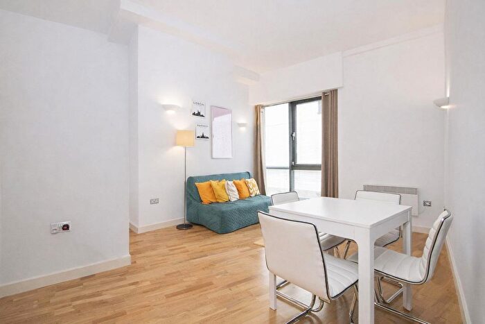 1 Bedroom Flat To Rent In Boundary Street, Shoreditch, E2