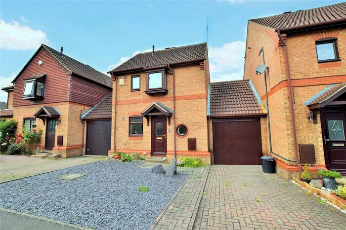 2 Bedroom Link Detached House To Rent In William Sim Wood, Winkfield Row, Winkfield, Berkshire, RG42