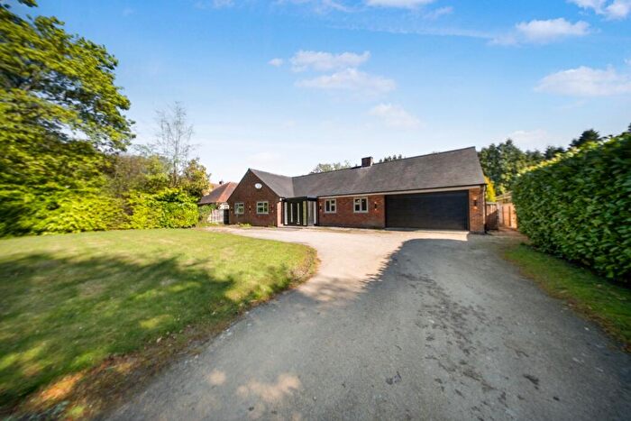 3 Bedroom Detached House To Rent In Endwood Drive, Little Aston, Sutton Coldfield, B74