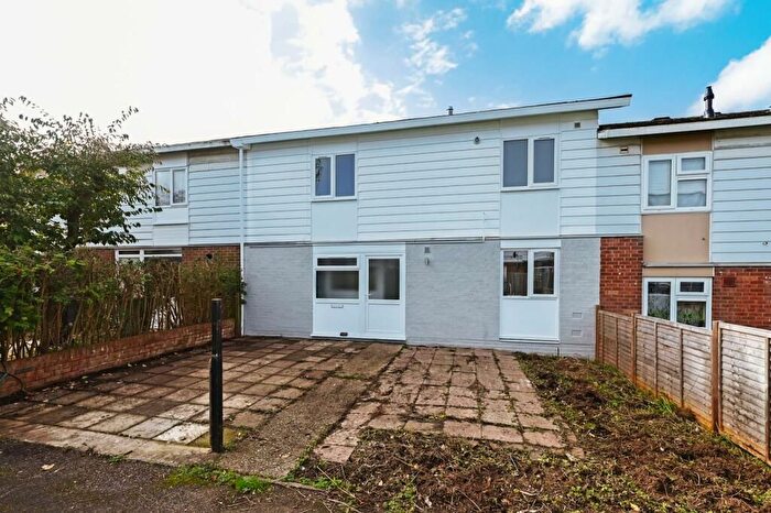 4 Bedroom Property To Rent In Abbey Road, Basingstoke, RG24