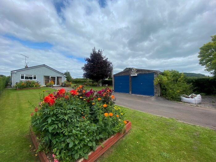 3 Bedroom Bungalow For Sale In St Marys Close, Llanvair Kilgeddin, Abergavenny, NP7