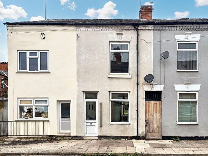 2 Bedroom Property To Rent In Lorrimer Road, Leicester, LE2