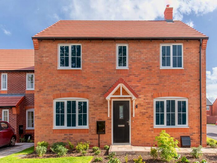 4 Bedroom Detached House For Sale In "The Chedworth" At Higham Lane, Nuneaton, CV11