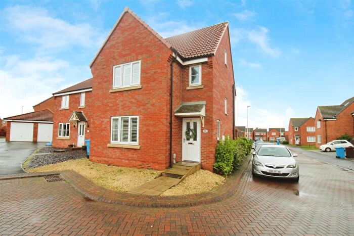 4 Bedroom Detached House For Sale In Grosvenor Road, Kingswood, Hull, HU7