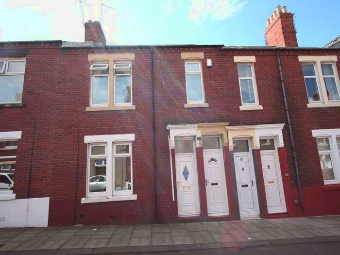 2 Bedroom Flat To Rent In Bewick Street, South Shields, NE33
