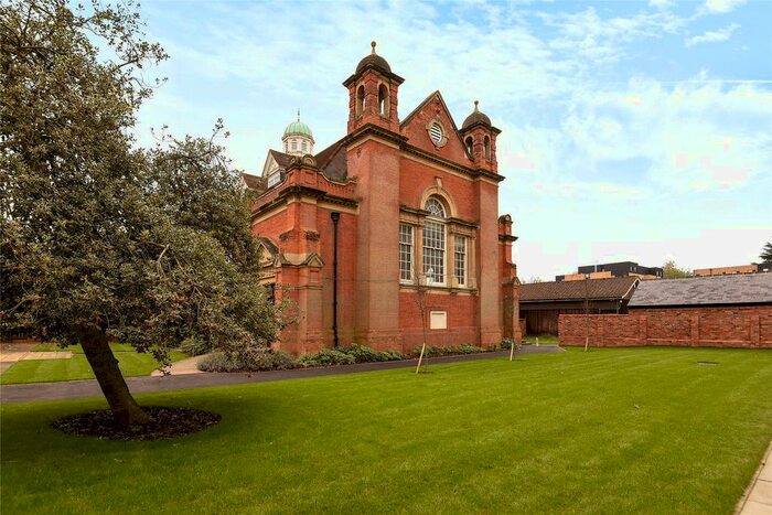 2 Bedroom Flat To Rent In St Marys Hall, London Road, Reading, Berkshire, RG1