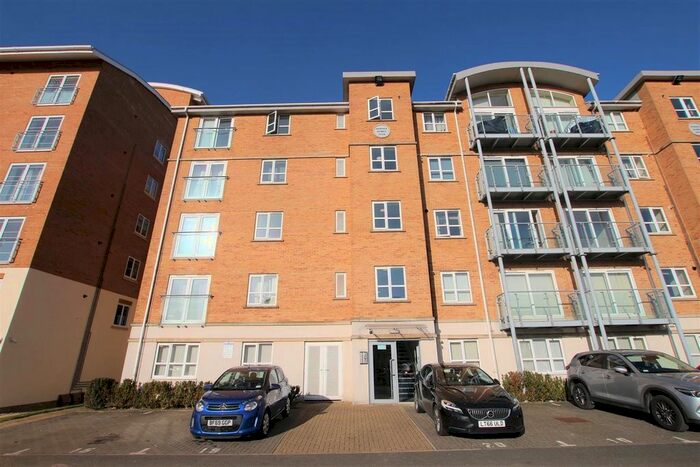 2 Bedroom Property To Rent In Lion Court, Northampton, NN4