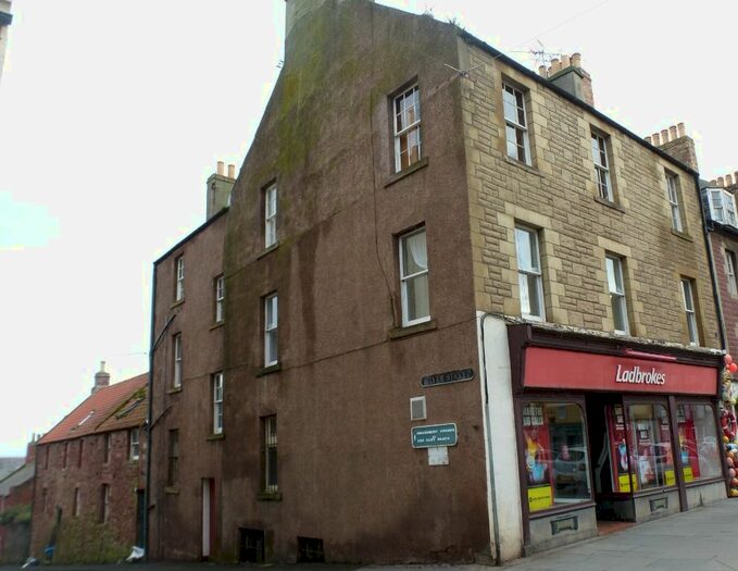 2 Bedroom Flat To Rent In Silver Street, Dunbar, East Lothian, EH42