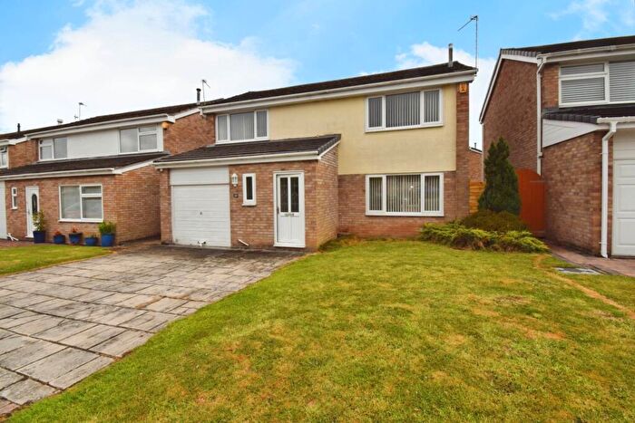 4 Bedroom Detached House To Rent In Barnes Green, Spital, CH63