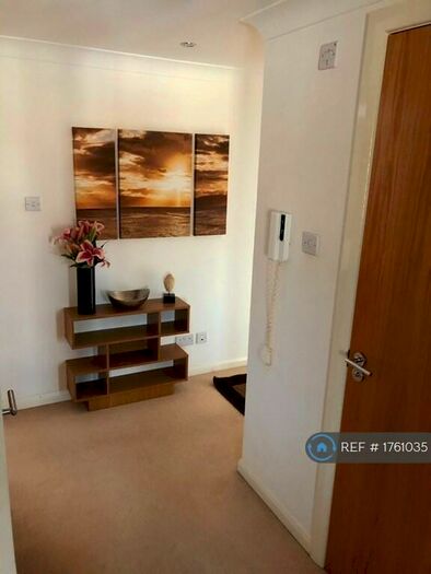 2 Bedroom Flat To Rent In Mackie Place, Elrick, Westhill, AB32