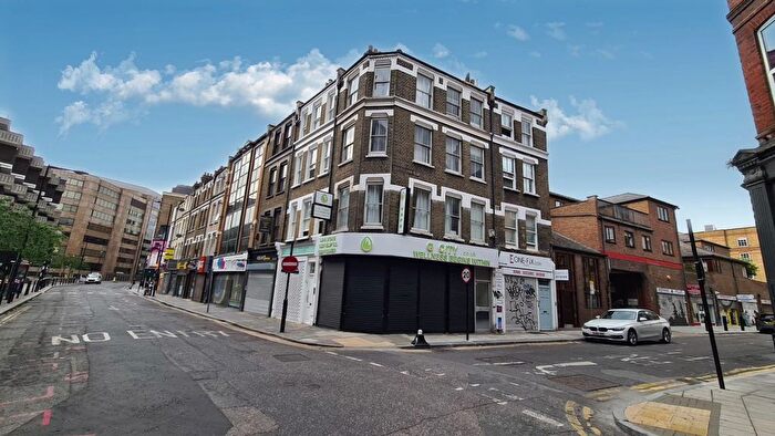 3 Bedroom Maisonette To Rent In Middlesex Street, London, E1