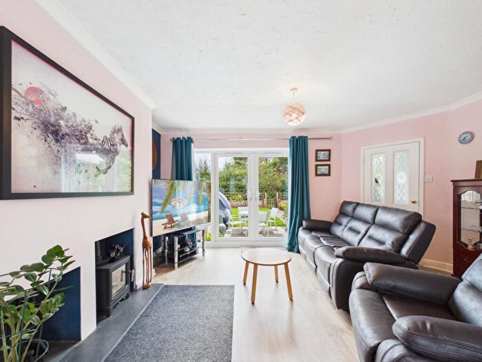 3 Bedroom Terraced House For Sale In Furnwood, Bristol, BS5