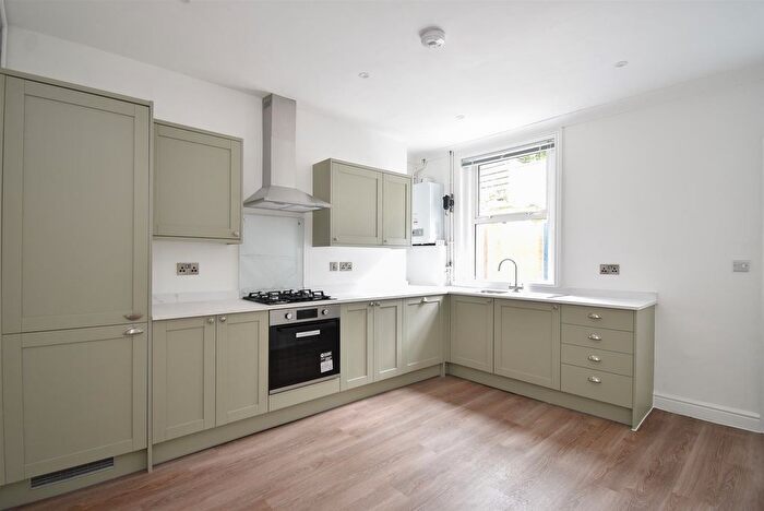 3 Bedroom Terraced House To Rent In Gladstone Terrace, Hastings, TN34