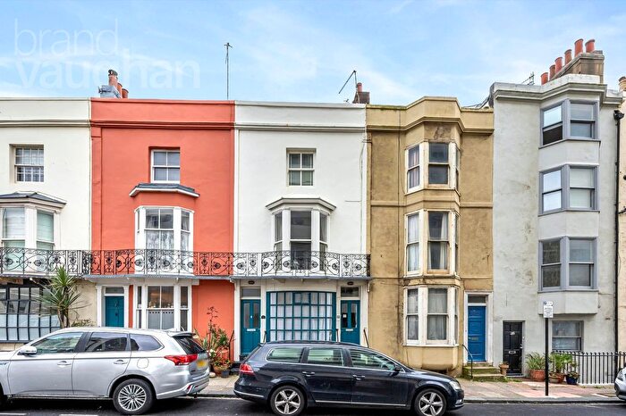 2 Bedroom Terraced House To Rent In Western Street, Brighton, East Sussex, BN1