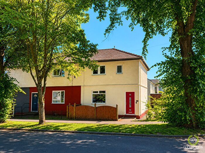 3 Bedroom End Of Terrace House For Sale In Ribblesdale Avenue, Accrington, BB5