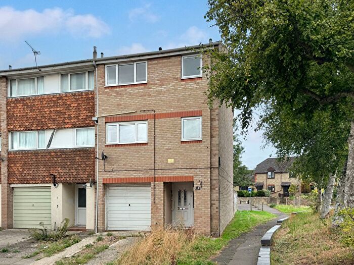 3 Bedroom End Of Terrace House For Sale In Westbrook, Faringdon, SN7