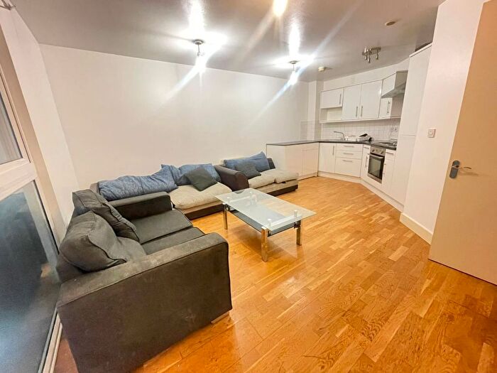1 Bedroom Flat To Rent In Bellevue Court, A High Road, London, N22