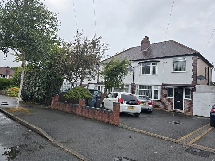 3 Bedroom Semi-Detached House To Rent In Beechcroft Avenue, Birmingham, B28