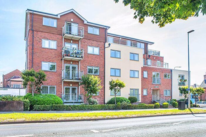2 Bedroom Apartment For Sale In Mill Street, Nantwich, CW5